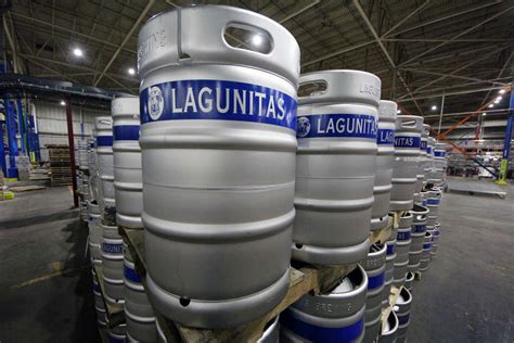 Lagunitas Chicago Brewery - Thrillist