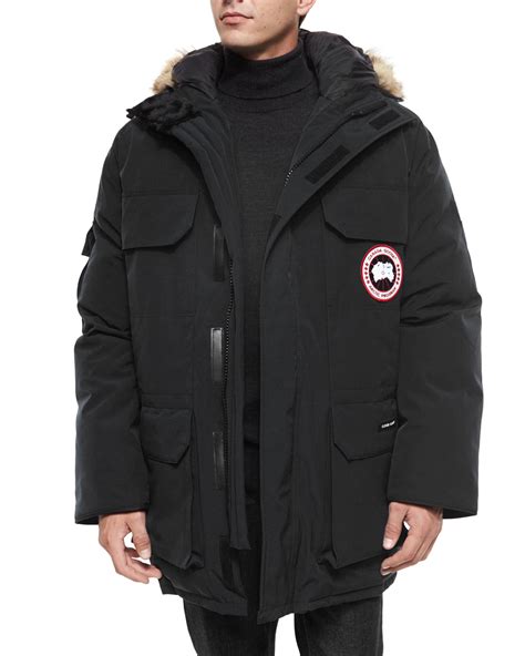 Canada goose Expedition Parka W/fur Trimmed Hood in Black | Lyst