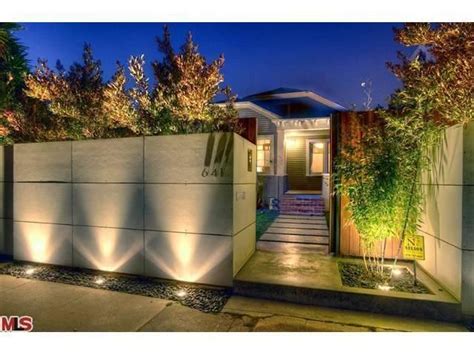 love the perimeter fence & lighting | Landscape lighting design, Backyard fences, Landscape lighting