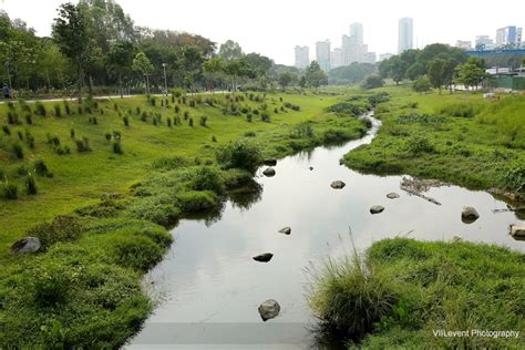 Bishan-Ang Mo Kio Park - Singapore Geographic