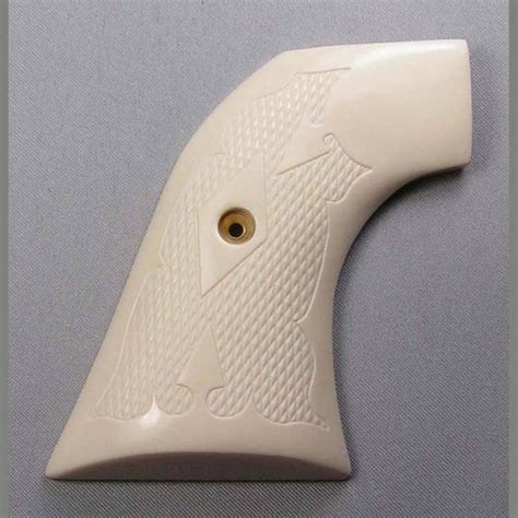 Ruger New Vaquero Simulated Ivory Pistol Grips with Classic Checkering