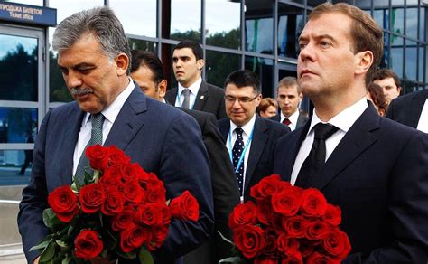 Presidents of Russia and Turkey paid tribute to Lokomotiv Yaroslavl hockey team players ...