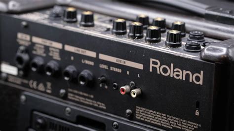 Roland Speaker Amplifier, Hobbies & Toys, Music & Media, Musical Instruments on Carousell