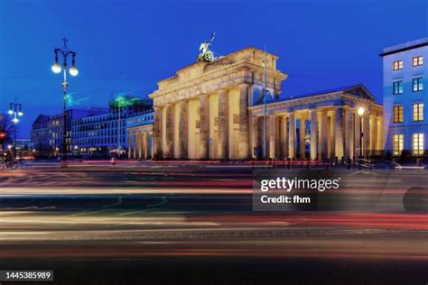 2,597 Brandenburg Gate Night Stock Photos, High-Res Pictures, and ...