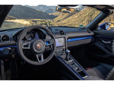 2021 Porsche Boxster: 23 Interior Photos | U.S. News & World Report