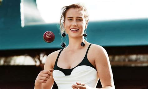 Ellyse Perry: Prettiest Cricketer Ever to Play the Game Of Cricket? - Sports Park