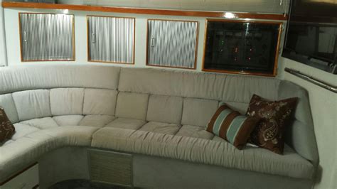 Sea Ray 390 Express Cruiser 1989 for sale for $27,000 - Boats-from-USA.com