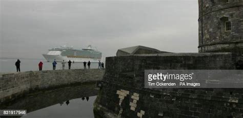 44 Calshot Castle Stock Photos, High-Res Pictures, and Images - Getty Images