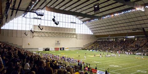 Kibbie Dome - Facts, figures, pictures and more of the Idaho Vandals college football stadium