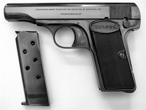 Browning Model 1910 / FN M1910: Photos, History, Specification