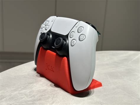 PS5 Dualsense Controller Stand V2 by Conrad Jun | Download free STL model | Printables.com