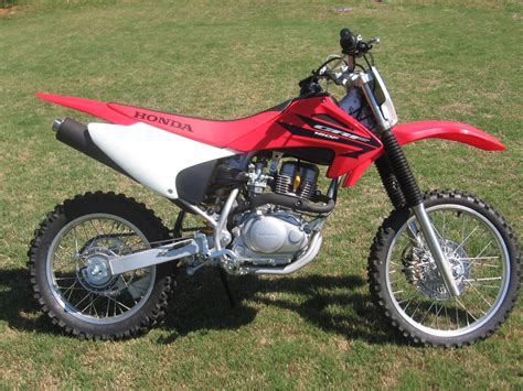 File:2006HondaCRF150F002.jpg - Wikimedia Commons