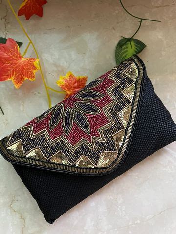 Black beaded Clutch bag with exclusive floral design and 1 compartment ...