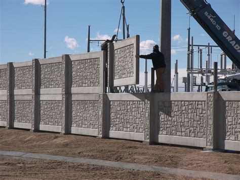 Security Fences and Security Walls | AFTEC | Concrete fence wall ...