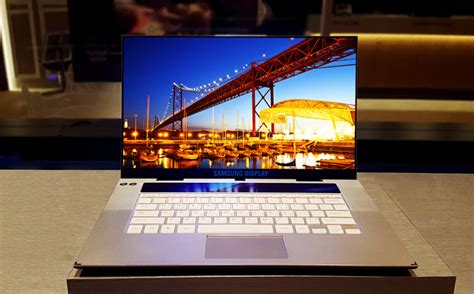 Samsung Unveils 15.6-Inch Ultra-HD OLED Display for Laptops