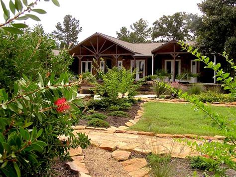 Deer Lake Lodge Resort & Health Spa in Montgomery | Tour Texas