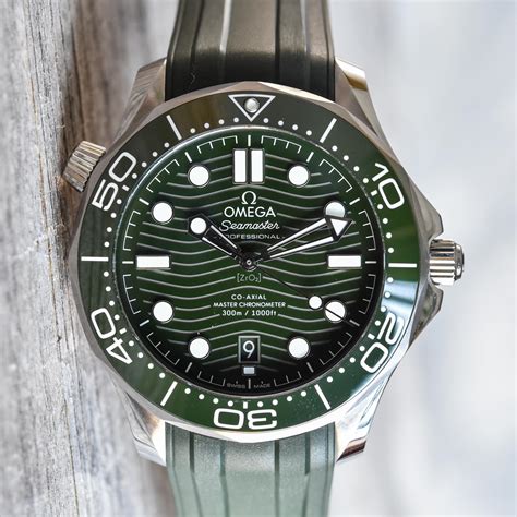 Omega Seamaster Diver 300m Co-Axial Master Chronometer 42mm Mens Watch Green O21030422010001 ...