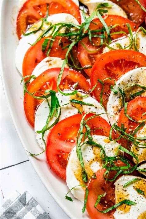 Tomato Mozzarella Salad Recipe - Dinner, then Dessert