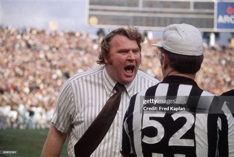 Oakland Raiders coach John Madden upset, yelling at referee during... News Photo - Getty Images