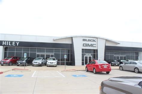 Hiley Buick GMC car dealership in Fort Worth, TX 76116 | Kelley Blue Book