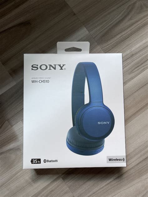 Sony headphones, Audio, Headphones & Headsets on Carousell