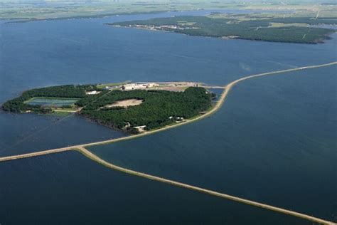 Devils Lake flooding could reach record levels by early summer - Grand ...