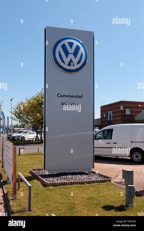 Volkswagen van sales hi-res stock photography and images - Alamy