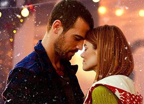 35 Romantic Christmas Movies to Get You in the Holiday Spirit (And Give ...