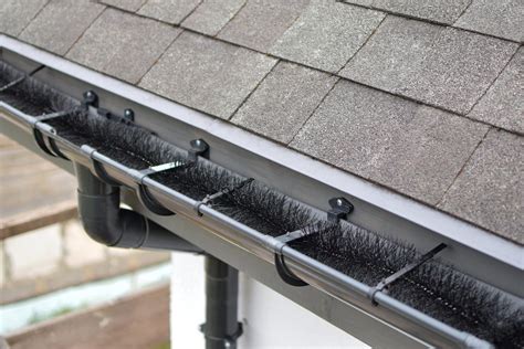 2022 Gutter Guard Installation Cost | Leaf Guard Gutters Cost