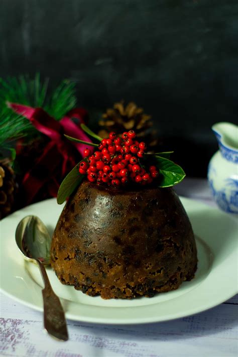 The Easiest Slow Cooker Christmas Pudding - Apply to Face Blog