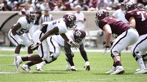 Football Photo Gallery: Texas A&M's 2017 Maroon & White scrimmage | TexAgs