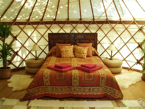 yurt - Google Search | Yurt, Yurt interior, Yurt living