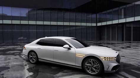 2023 Genesis G90 Luxury Sedan Unveiled Globally, to Rival Mercedes-Benz S-Class