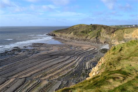 Traeth Mawr, Southerndown | Wave-cut platforms are are platf… | Flickr