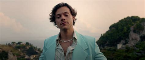 The Harry Styles 'Golden' Music Video Has Me Running Away From The Work Day - NY Fashion Review