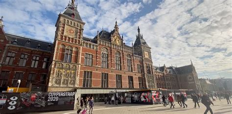 Amsterdam Centraal | A brief station guide