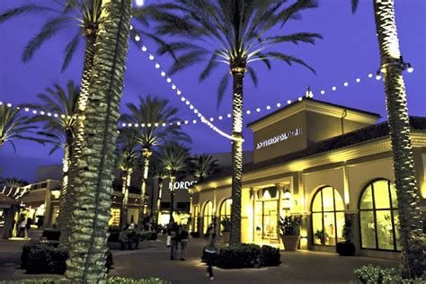 California Shopping Centers - Best Outlet Malls and Shopping Centers to ...