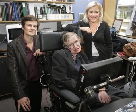 Stephen Hawking family: Elaine Mason, Jane Wilde and his children - IBTimes India