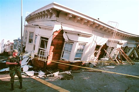 Photos: Loma Prieta earthquake scarred Bay Area 29 years ago