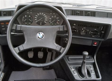 BMW E24 Six Series - Interiors