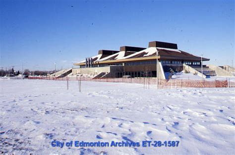 Grand Trunk Leisure Centre - City of Edmonton Archives