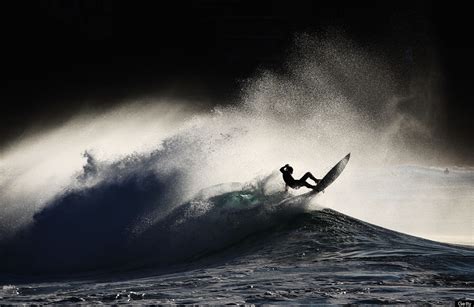 17 Photos Of The Most Gorgeous Surfing Fails | HuffPost Australia Sports