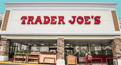 The Trader Joe's Logo History, Colors, Font, And Meaning