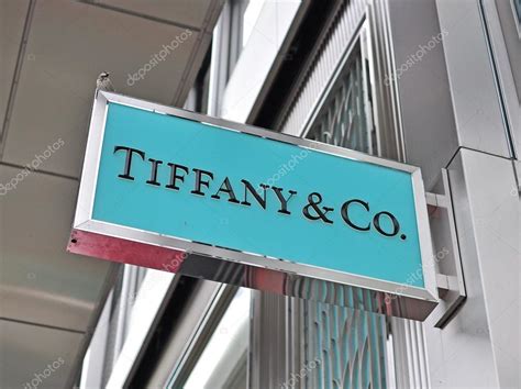 Tiffany & Co logo – Stock Editorial Photo © Krasnevsky #86234742