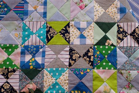 Triangle Quilt Patterns – FREE PATTERNS