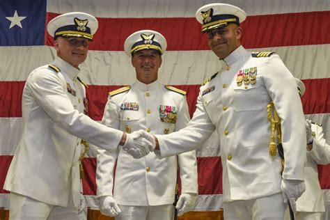 DVIDS - Images - Coast Guard Base Seattle holds change of command ...