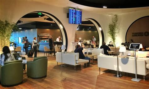 Turkish Airlines Flagship Lounge is Ridiculous(ly Awesome ...