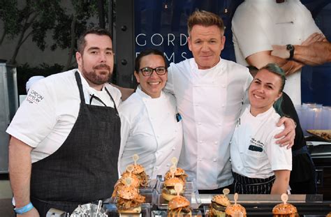 Gordon Ramsay reveals why you've been making burgers all wrong