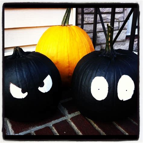 Halloween Painted Pumpkins - Frolic Through Life