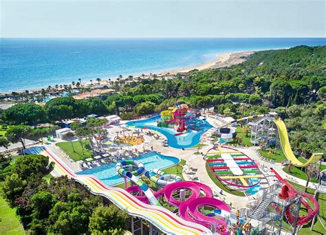 GRECOTEL La Riviera & Aqua Park - Peloponez Grecja - opis hotelu | TUI Biuro Podróży